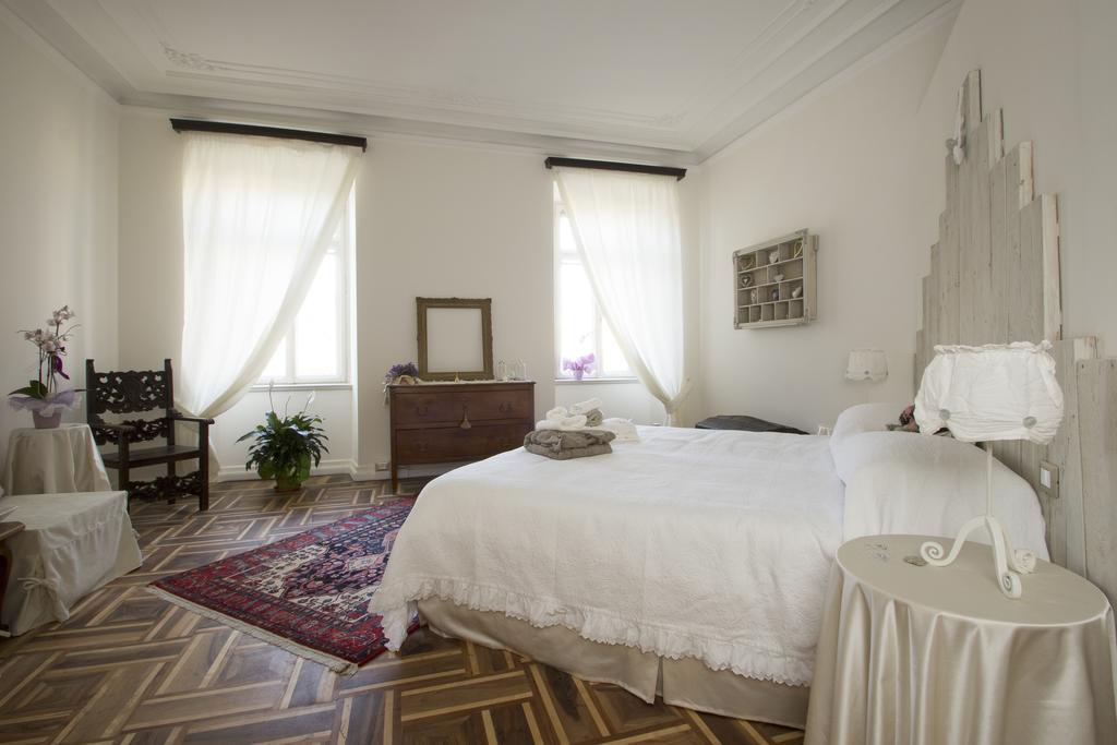 Piazza Venezia Le Camere Trieste Rum bild